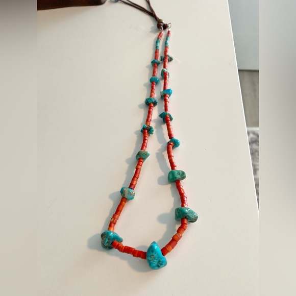 Vintage Navajo turquoise & coral heishi necklace - Picture 3 of 5